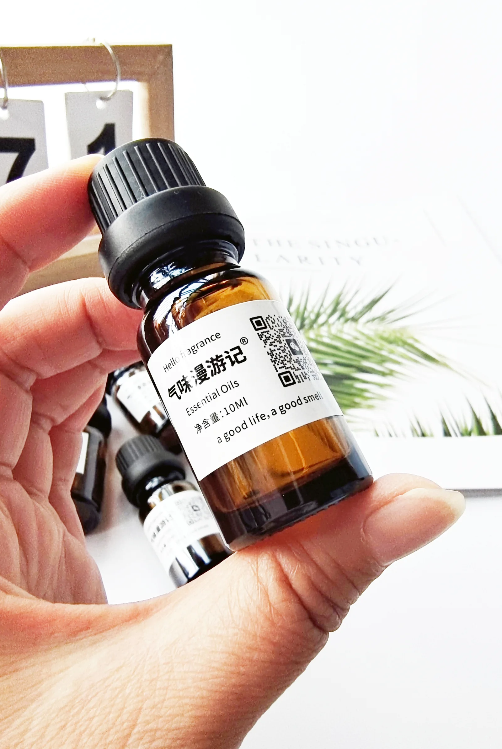 悦香薰十毫升棕色玻璃闻香样品标签细节实拍